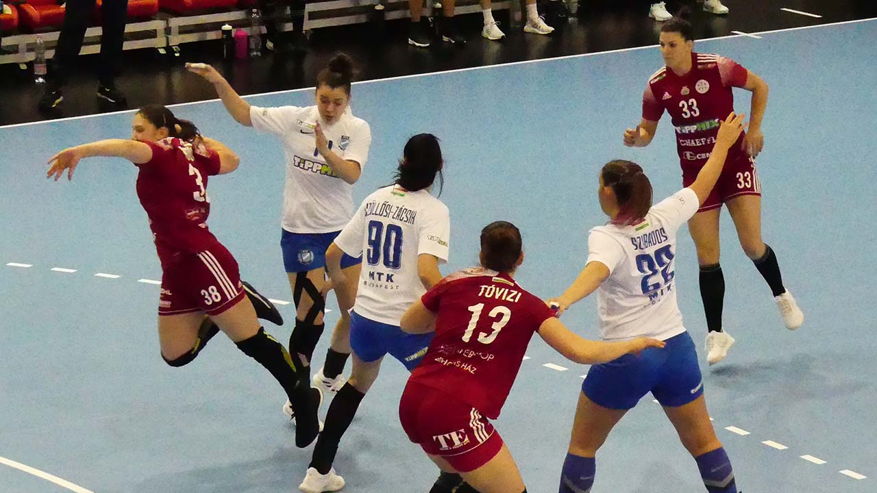 Fotó – Egy pont, ami nagyon hiányzik!